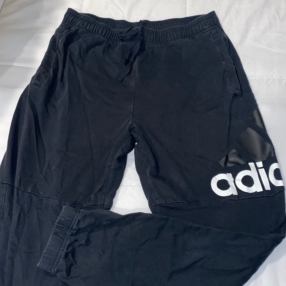 joggers🖤